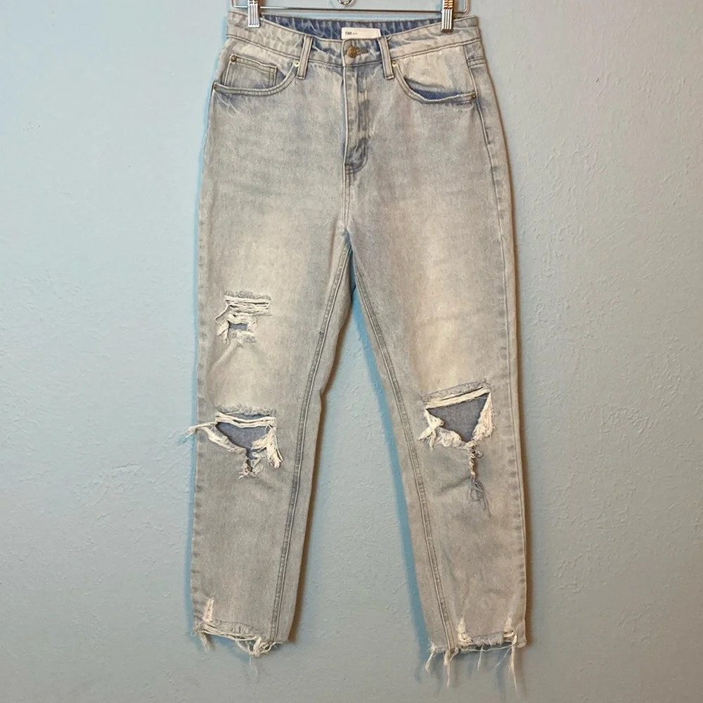 TNR Womens Size 27 Distressed Ripped High Rise Mom Jeans Blue Denim Frayed Hem - Picture 1 of 16